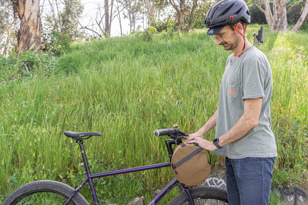 Road Runner Bags Barrel Burrito Bag in Coyote Tan